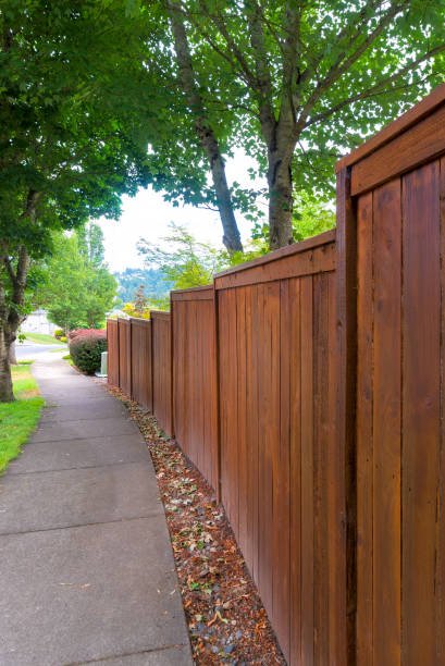wood privacy fences